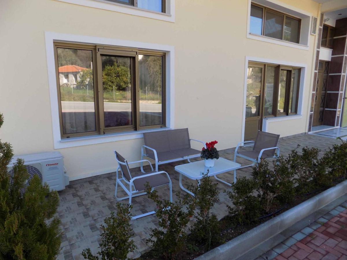 Rhodon House Apartment สเกียธอสทาวน์ ภายนอก รูปภาพ