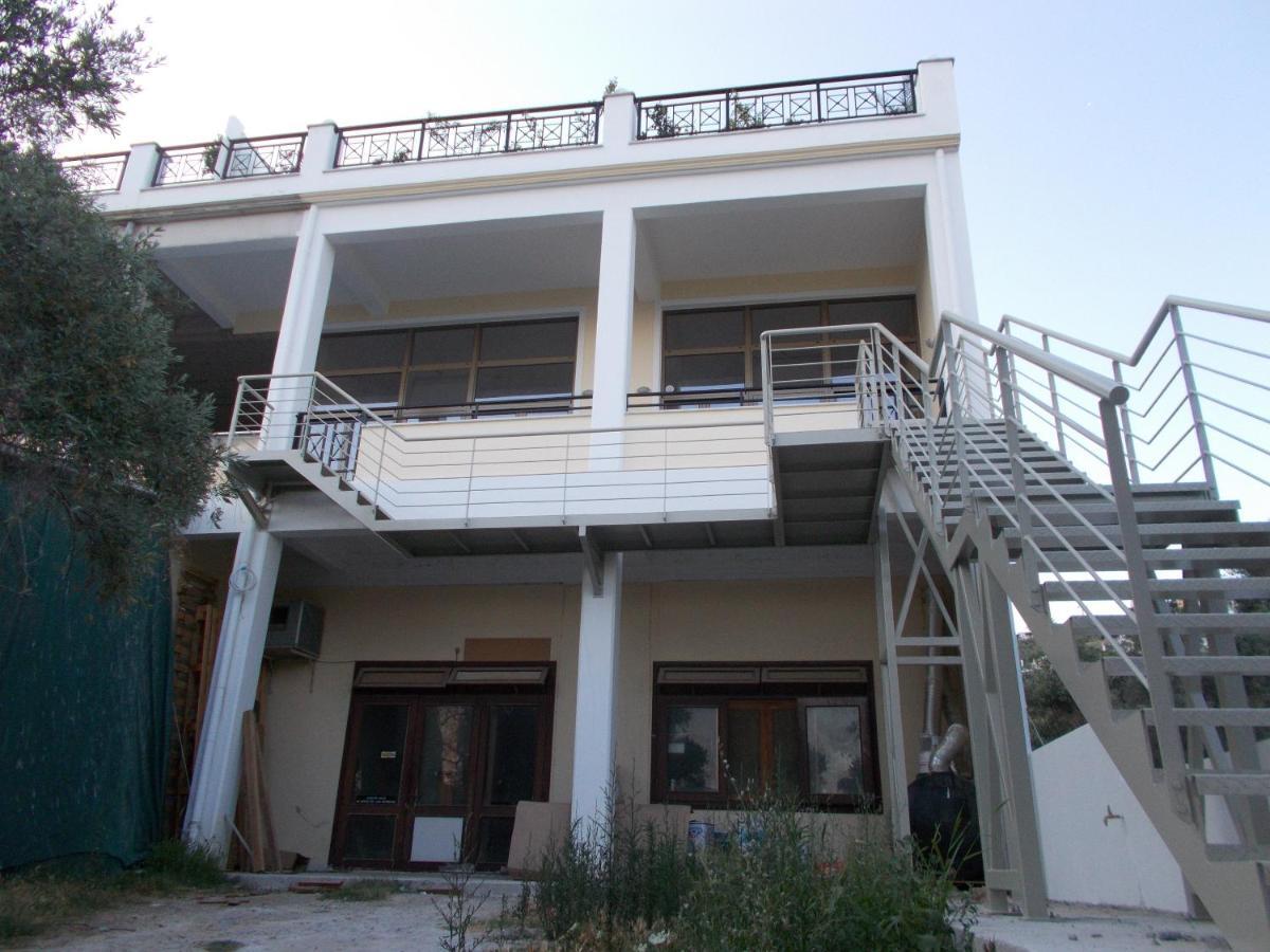 Rhodon House Apartment สเกียธอสทาวน์ ภายนอก รูปภาพ